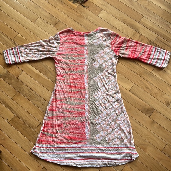 David Cline Crushed 3/4 sleeve Dress - Picture 2 of 8